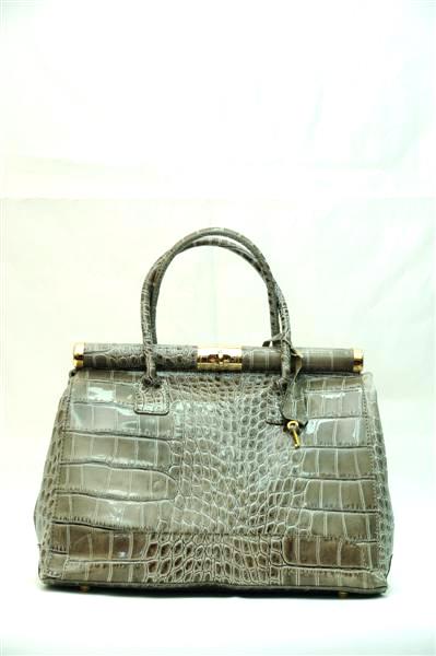 Тёмно-зелёный кайман